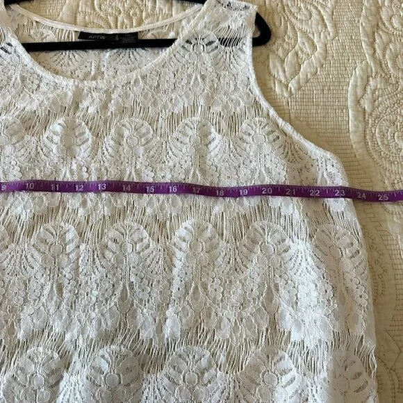 Plus XXL Women's white lace tunic / mini dress sheer, frilly, girly summer vibes - Picture 6 of 7